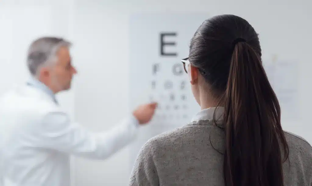 What to Look For When Choosing the Best Doctors for LASIK Eye Surgery