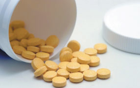 Certain antioxidant supplements may prevent or slow the progression of macular degeneration in some people.